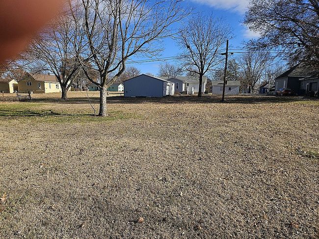 Photo of 207 N Main St, Liberal, MO