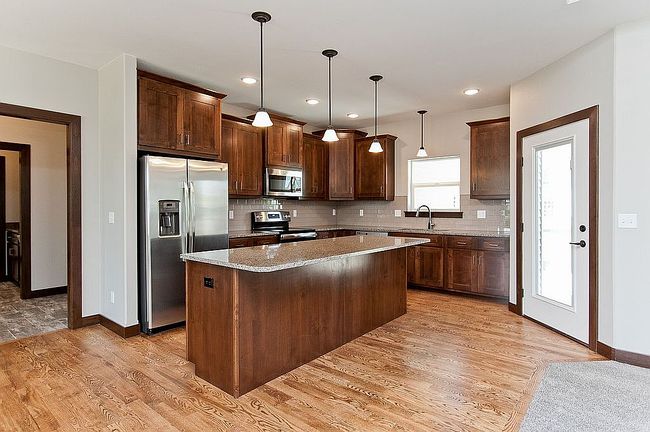 Image of 201 Cardinal Ave
