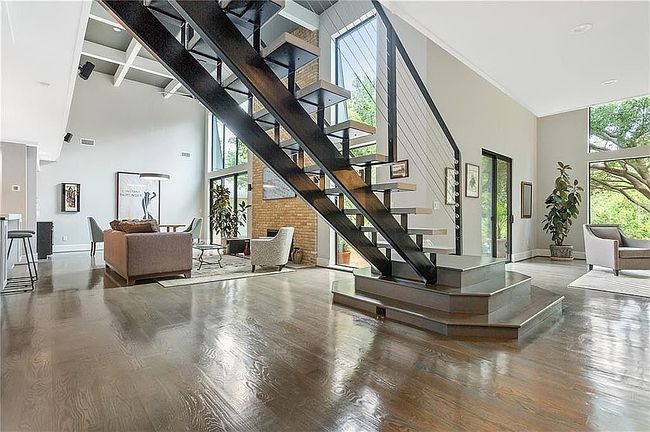 Photo of 2934 Maple Springs Blvd