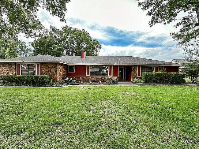 Photo of 10745 E Maple Ave, Claremore, OK