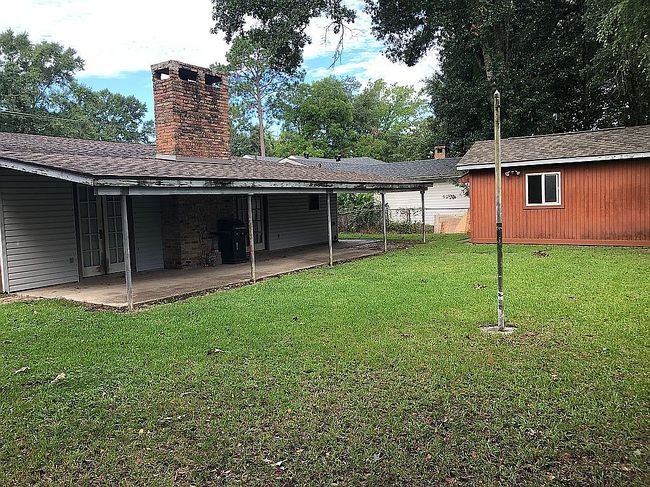 Photo of 2003 Old Jeanerette Rd, New Iberia, LA