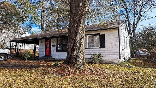 Image of 734 Lindsey Dr