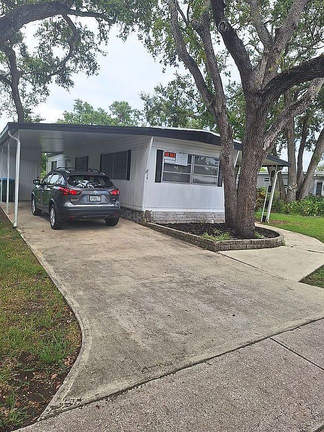 Photo of 9925 Ulmerton Rd Lot 214, Largo, FL