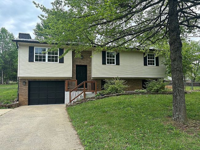 Image of 2009 Pleasant View Dr