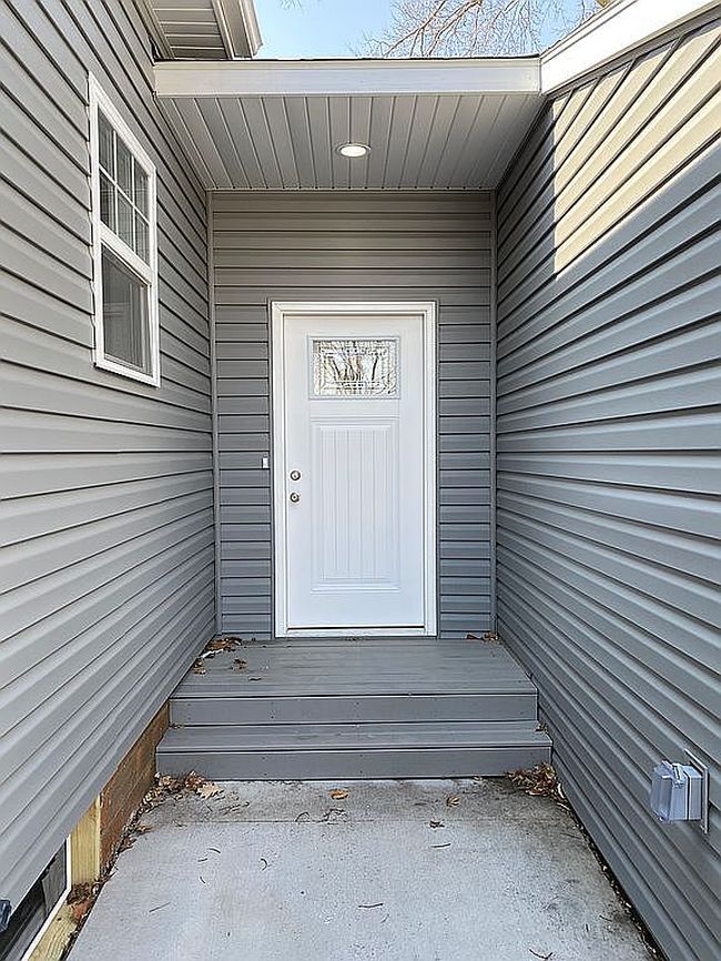 Image of 310 4th St N