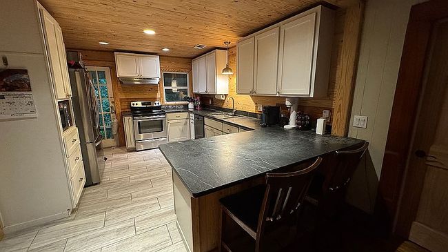 Photo of 315 Barefoot Springs Rd, Pelahatchie, MS