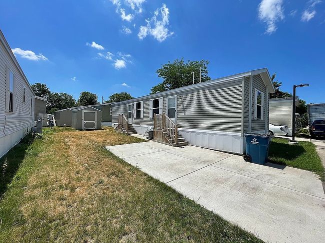 Image of 333 E Lakewood Blvd #68