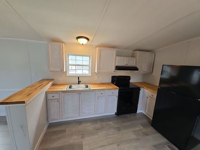 Photo of 4206 Silver Fox Ct, Orefield, PA