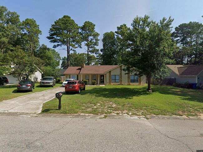 Photo of 7208 Pebblebrook Dr, Fayetteville, NC