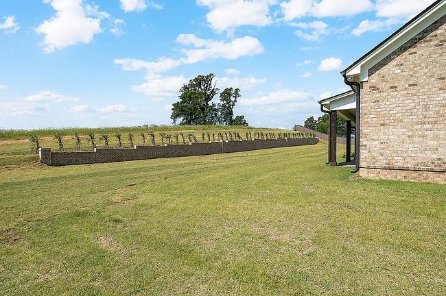 Photo of 2115 Livingston Way, Hernando, MS