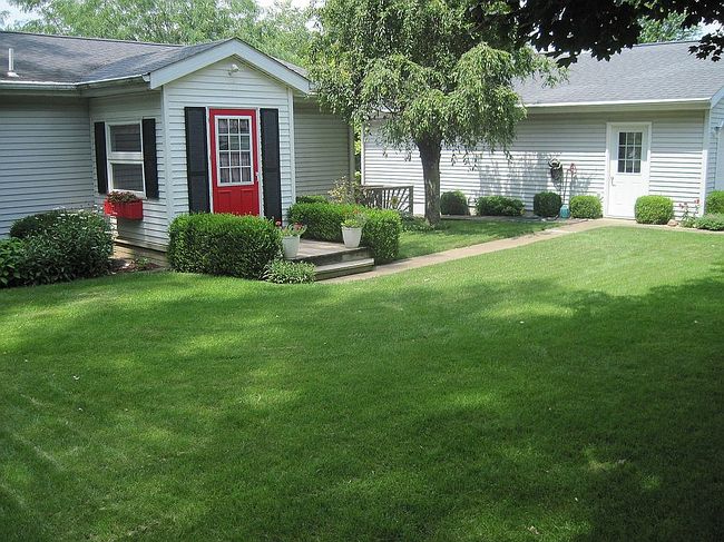 Photo of 3512 Se Indian Trail Lake Rd, Farmland, IN