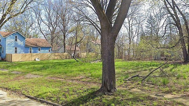 Image of 1020 N 3rd Ave