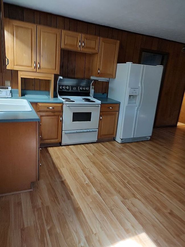 Photo of 87 Sassafras Ln, Maggie Valley, NC