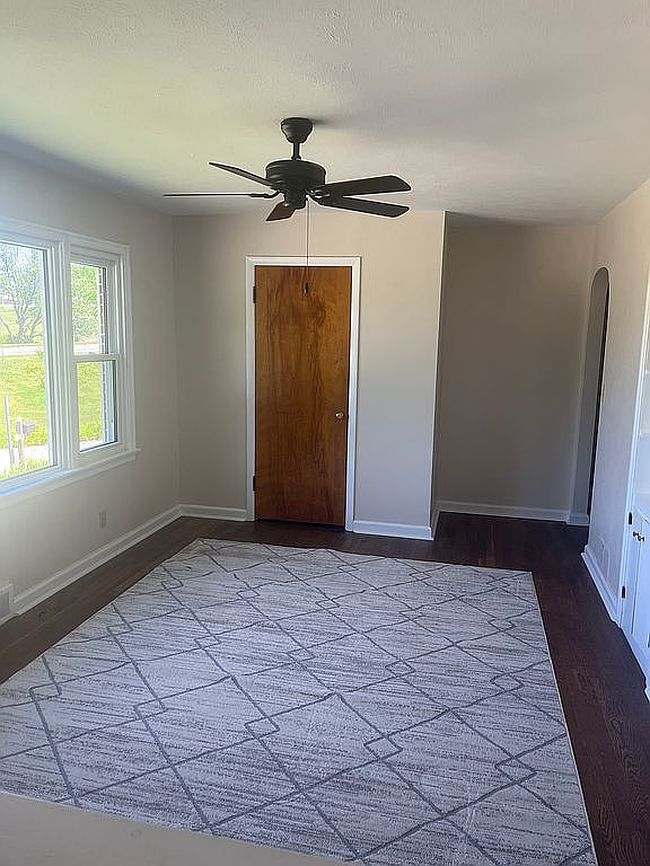 Photo of 816 Bingham Rd, Boonville, MO
