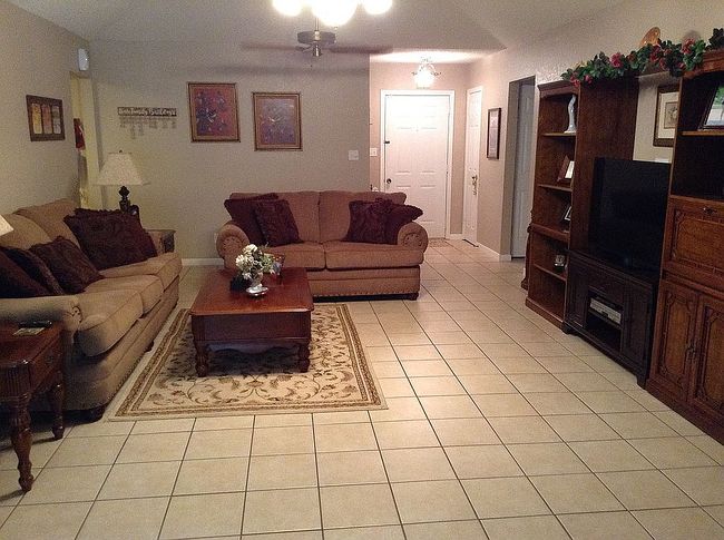 Additional photo 3 of property located at 1905 W Acadia St