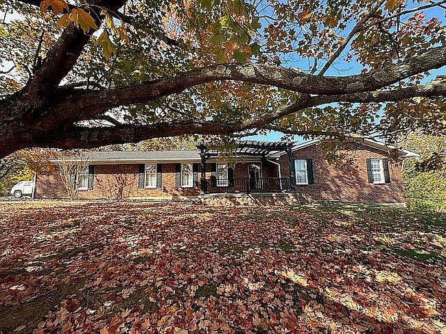 Image of 604 Stoddard Rd