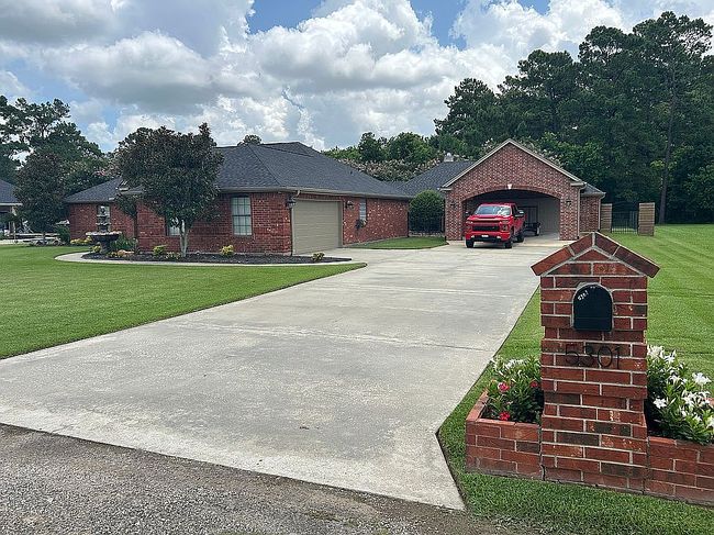 Photo of 5301 Lyre St, Orange, TX