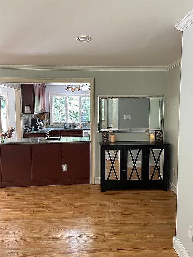 Preview of property located at 143 Highland Lake Rd