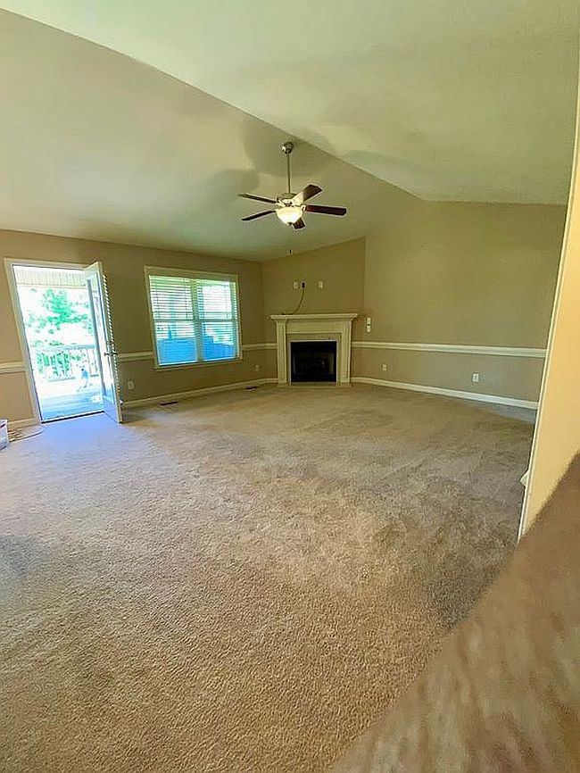 Photo of 28 Camden Dr, Angier, NC