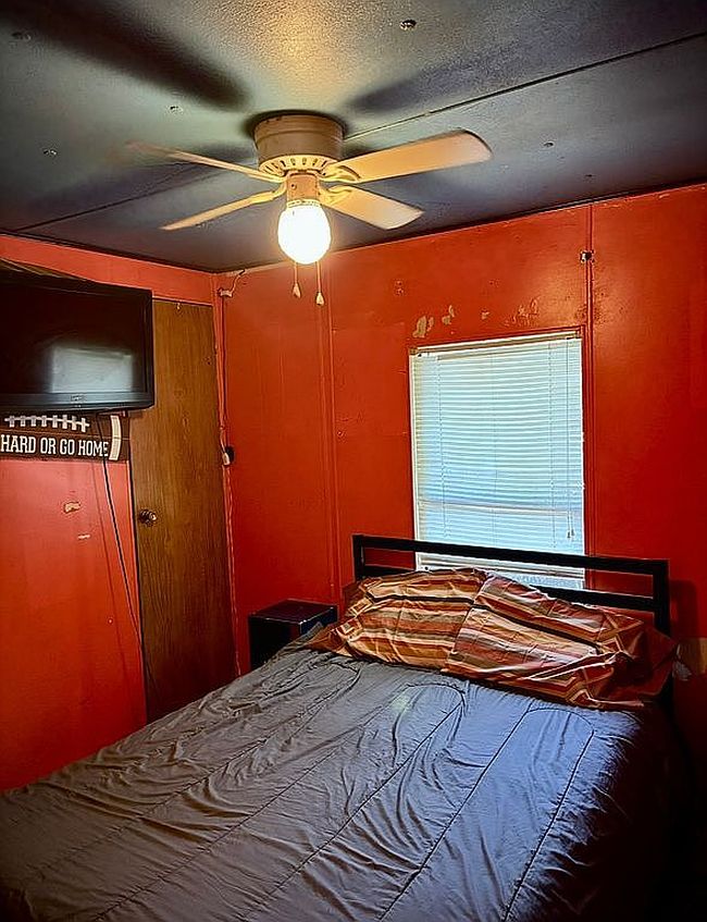 Image of 20995 Twin Coves Resort Rd
