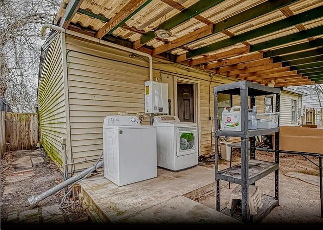 Photo of 7726 Darnay Dr, Houston, TX