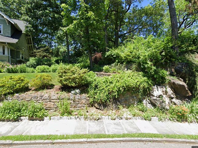 Photo of 7 Rockland Ave
