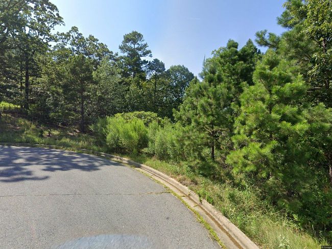 Photo of 140 Navajo Trl, Maumelle, AR