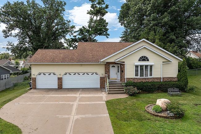 Preview of property located at 1313 29th St Ne