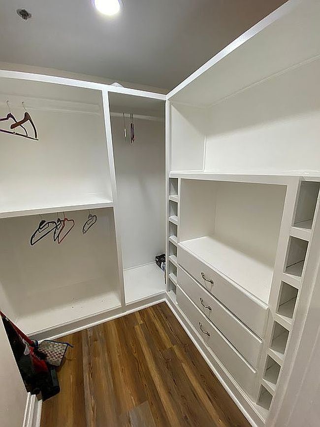 Photo of 1205 Saint Charles Ave Apt 502