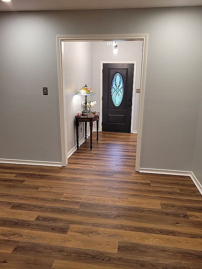 Additional photo 1 of property located at 5801 Independence Cir