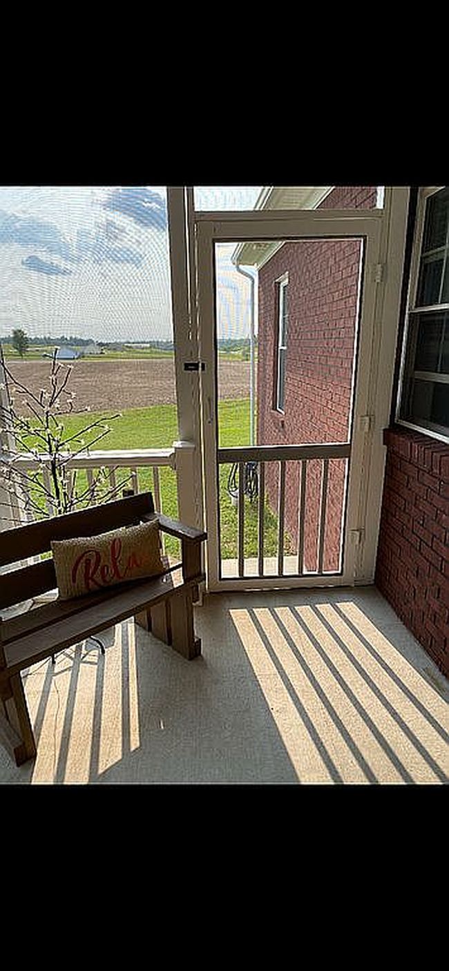 Photo of 5811 Campbellsville Rd, Hodgenville, KY