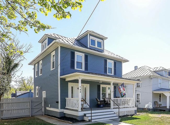 Image of 743 Berryville Ave