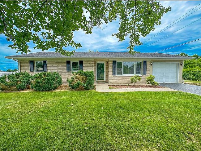 Photo of 33 Sunnyside Dr