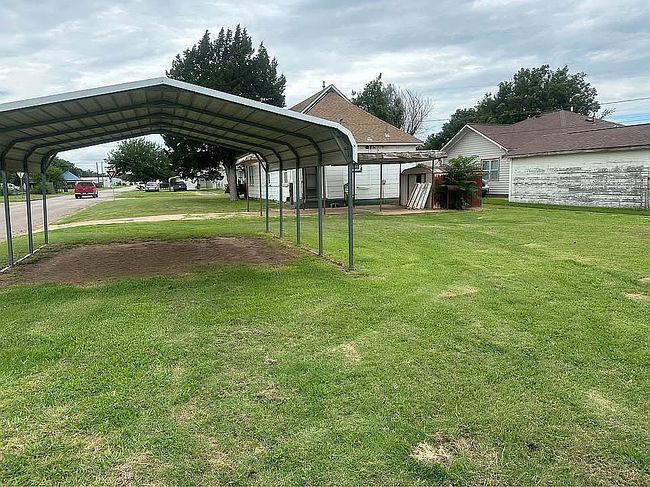 Photo of 323 S 7th Ave, Fairview, OK