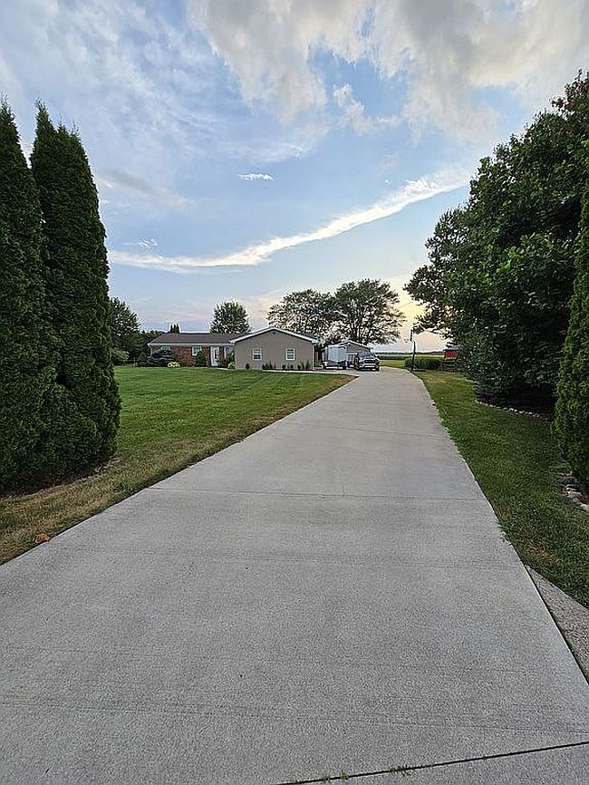 Photo of 6181 County Road 5, Delta, OH