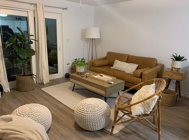 Image of 3600 Thomas Dr Apt D108