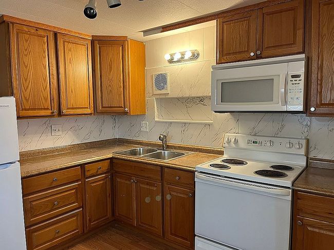 Image of 6354 Birch Ln