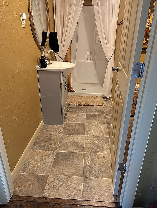 Image of 4936 Hurricane Rd