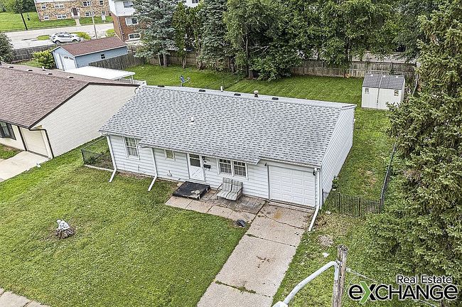 Photo of 3001 N Michigan Ave, Davenport, IA