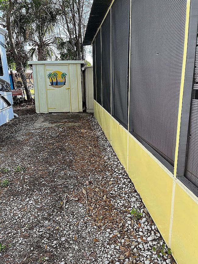 Image of 12928 Seminole Blvd Unit 25