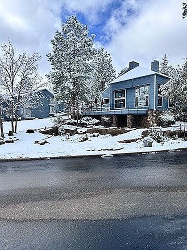 Image of 2700 S White Mountain Rd #424