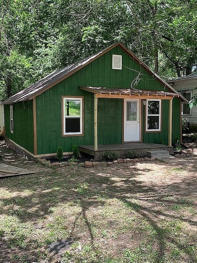 Photo of 201 N Costilow St, Broken Bow, OK