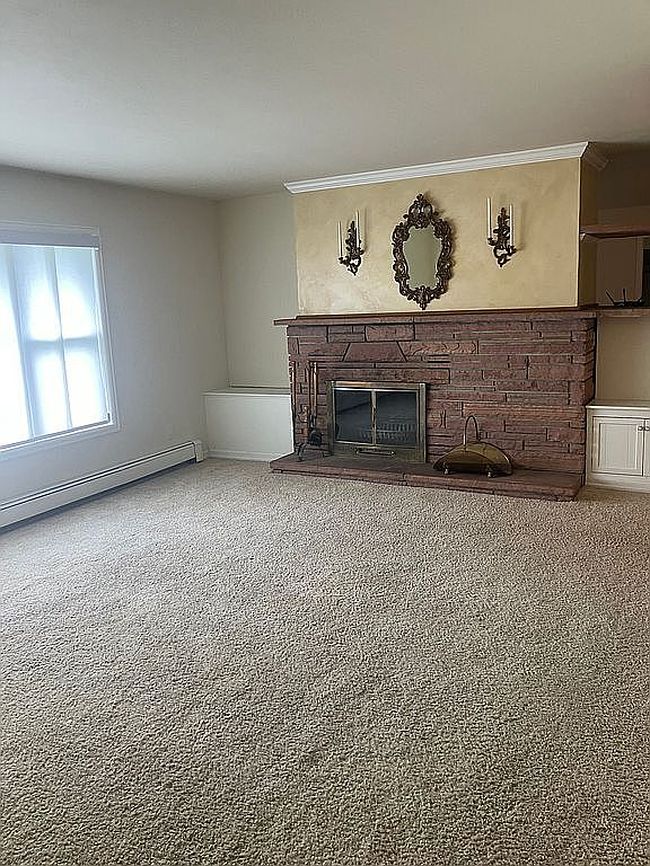Image of 801 Douglas Dr