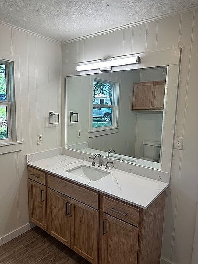 Photo of 585 N Hill St, Tatum, TX