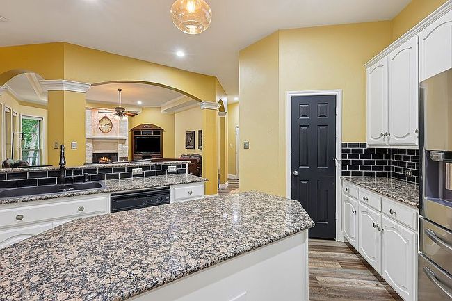 Photo of 3508 Buckingham Dr, Corinth, TX