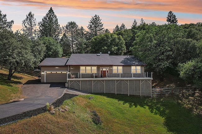 Image of 2590 Westville Trl
