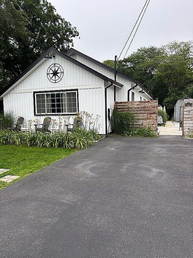Photo of 317 Dayton Ave, Manorville, NY