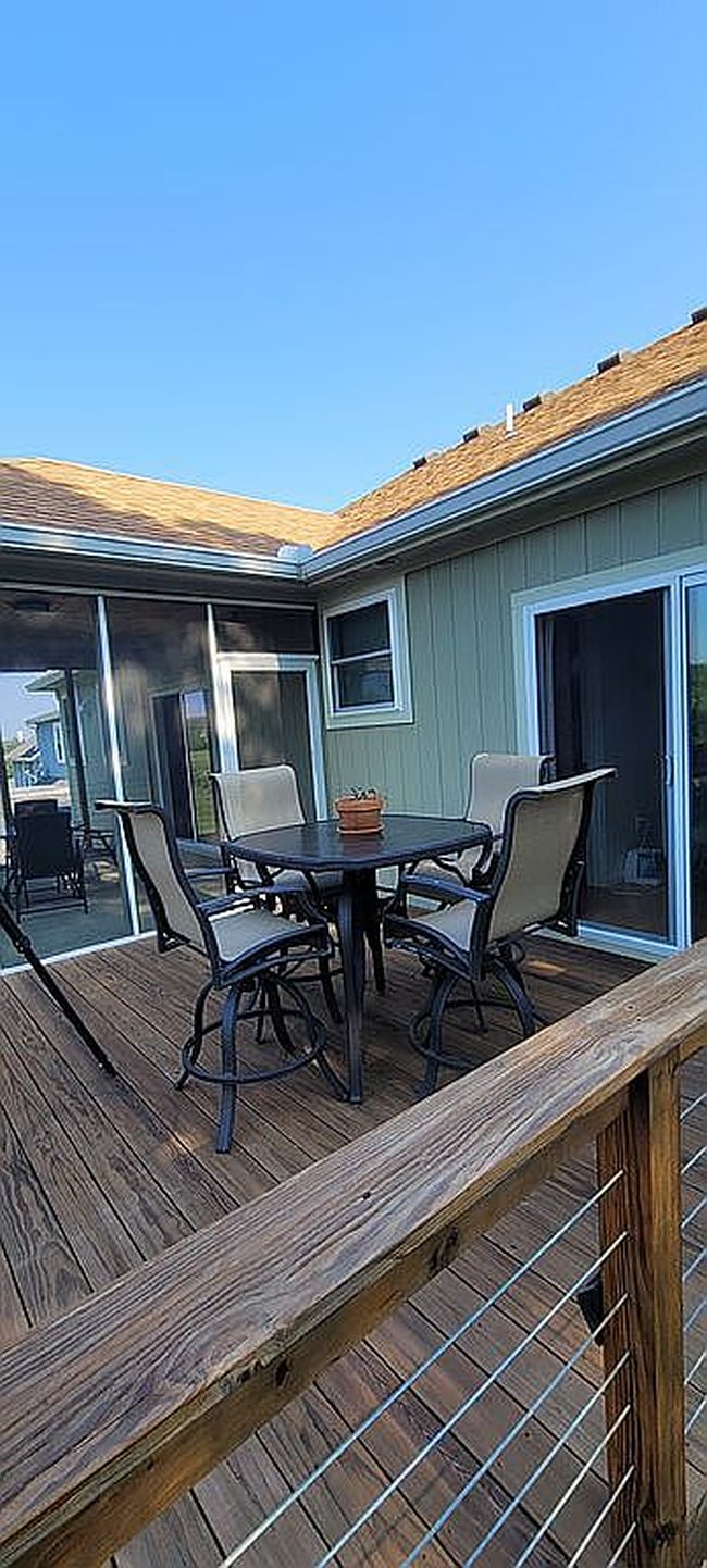 Photo of 311 Summerset Dr, Weston, MO