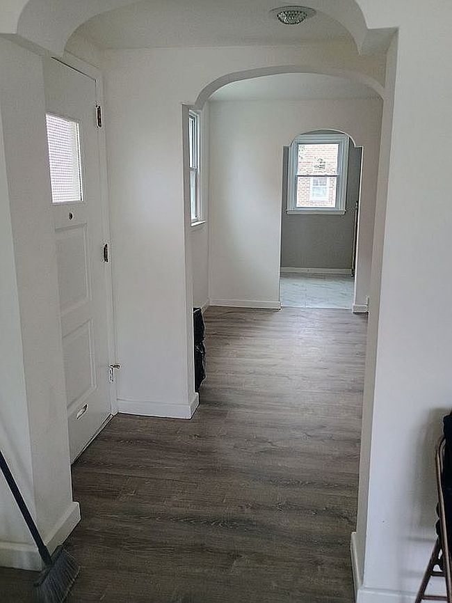 Image of 1713 Fox Chase Rd