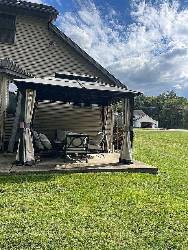 Image of 230 Clingan Rd